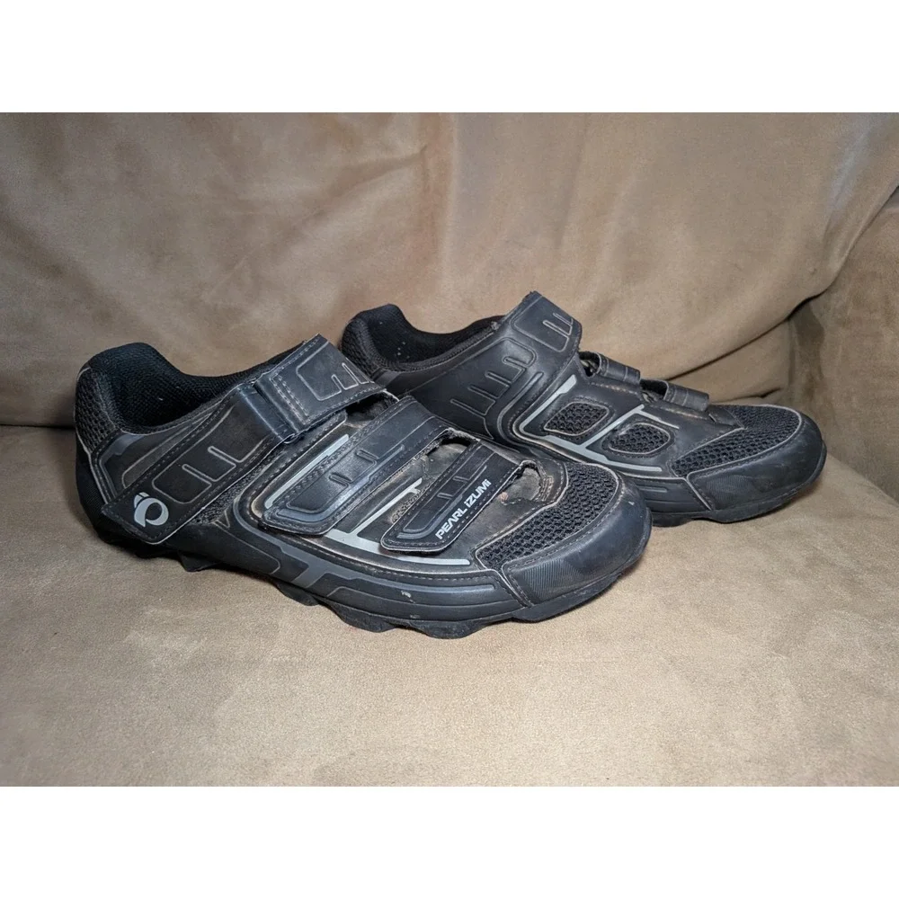 Pearl Izumi All-Road III Cycling Men's 47 US 13 Attached Shimano SM-SH56 Clips
